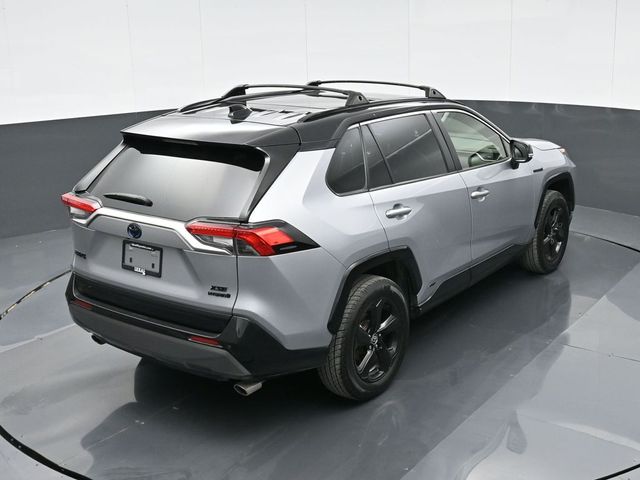 2020 Toyota RAV4 Hybrid XSE 28