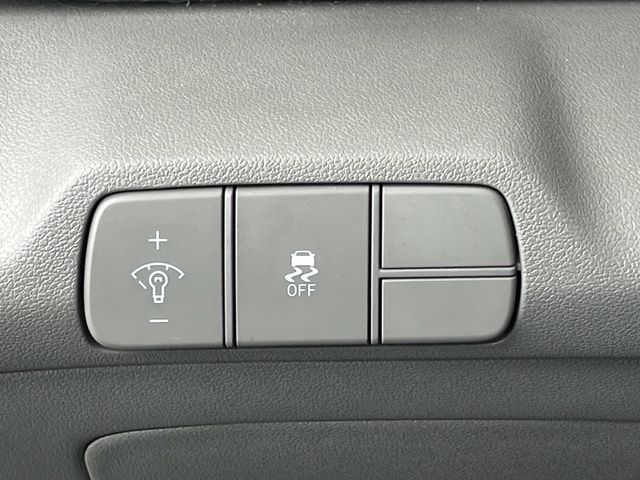 used 2024 Hyundai Elantra car, priced at $22,391