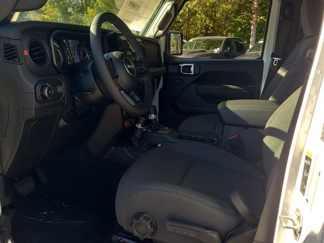 New 2026 White Jeep Rubicon image 6