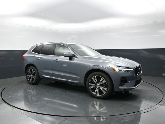 Gray Metallic 2023 Volvo XC60 B5 Plus Bright Theme FWD SUV / Crossover Front-Wheel Drive Automatic