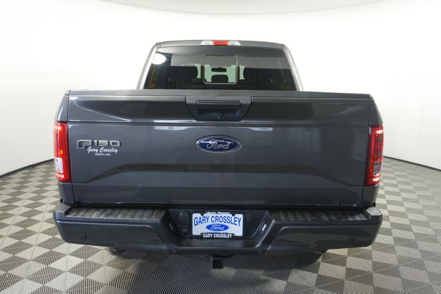 Used 2017 Gray Ford XLT image 4