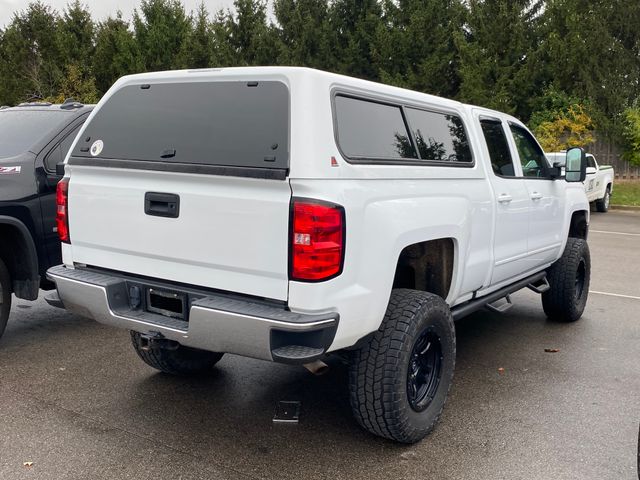 2017 Chevrolet Silverado 1500 LT 6