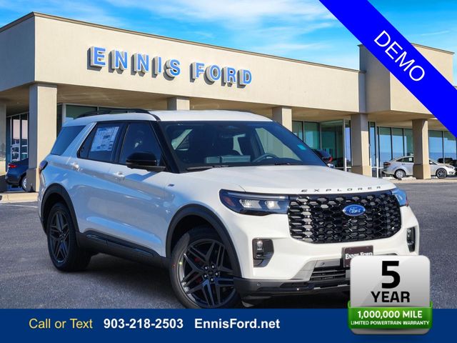 Star White Metallic Tri-Coat 2026 Ford Explorer SUV / Crossover Rear-Wheel Drive Automatic