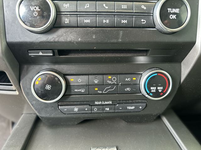 Used 2018 Gold Ford XLT image 19