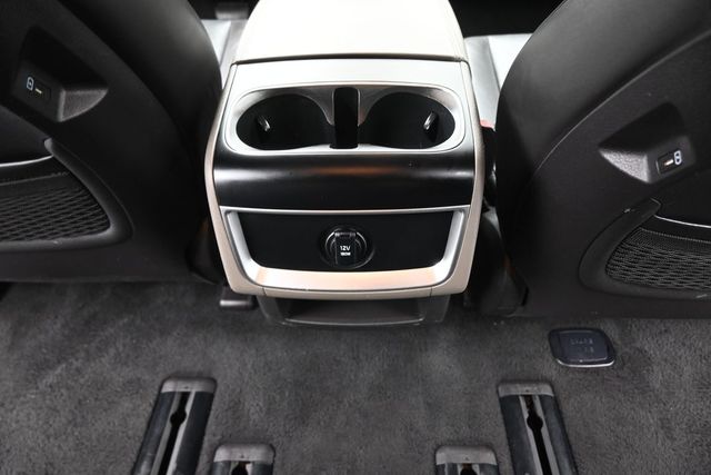 Used 2026 Kia Carnival Van