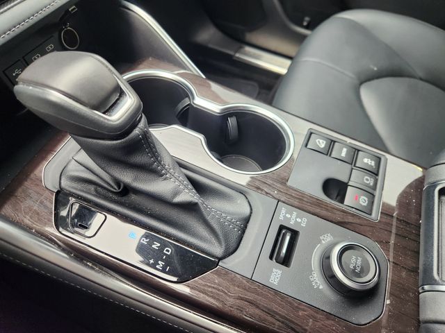 2026 Toyota Highlander Limited Black at Don McGill Toyota