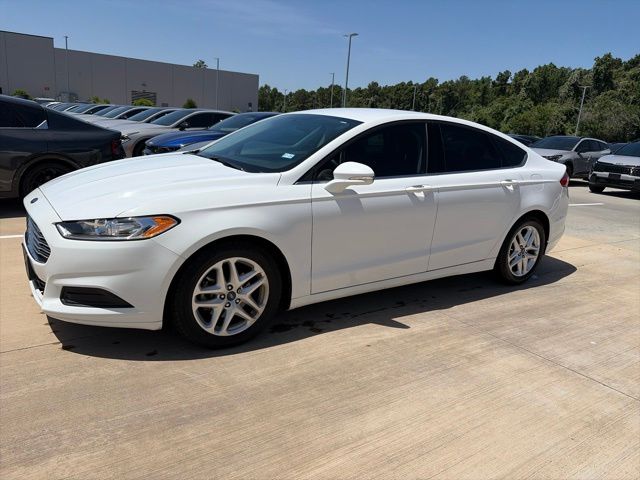 Oxford White 2015 Ford Fusion Sedan Front-Wheel Drive 6-Speed Automatic