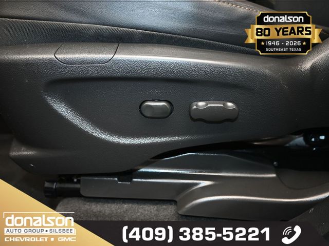 used 2022 Chevrolet Trax car, priced at $16,666