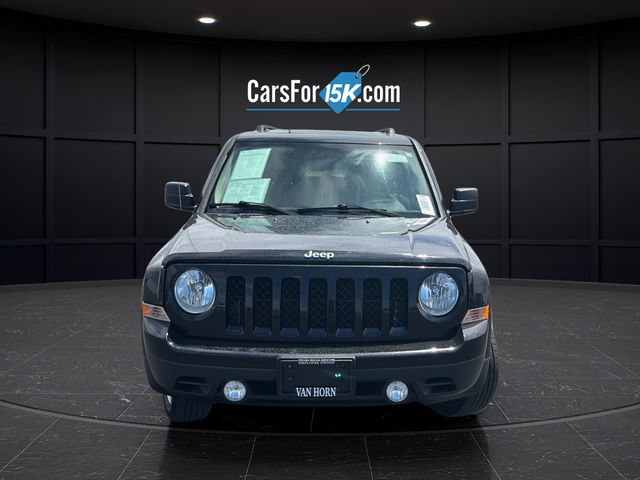 Used 2015 Black Clearcoat Jeep Latitude image 2
