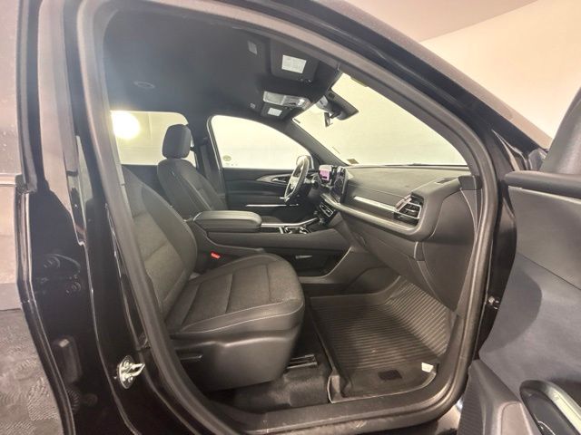 Used 2024 Chevrolet Traverse SUV