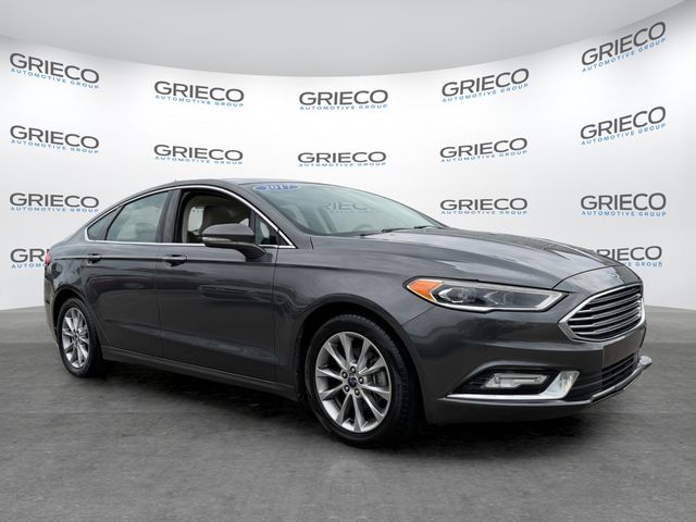 Gray (Magnetic) 2017 Ford Fusion SE Sedan Front-Wheel Drive 6-Speed Automatic