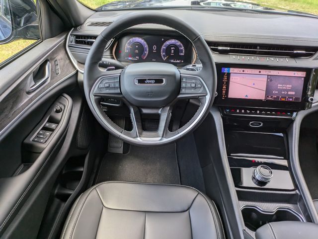 2026 Jeep Grand Cherokee Limited 4x2