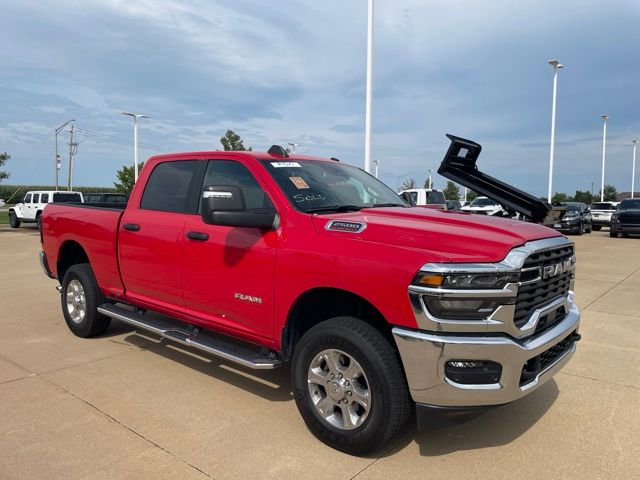 2026 RAM 2500 Big Horn Crew Cab 4WD