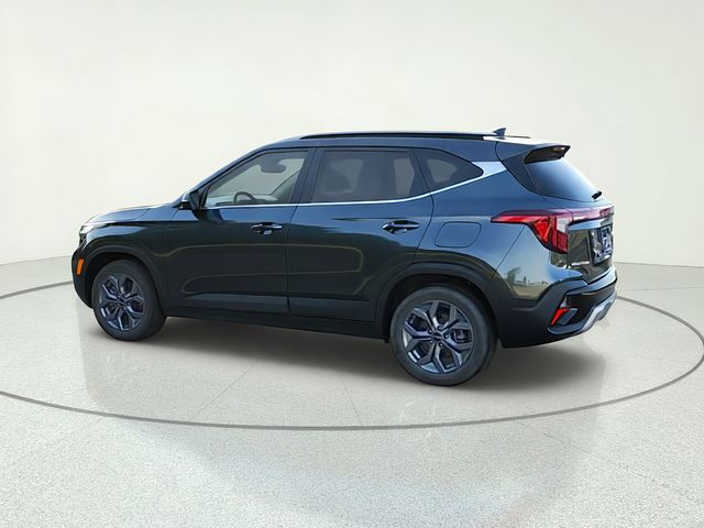 Used 2024 Kia Seltos SUV
