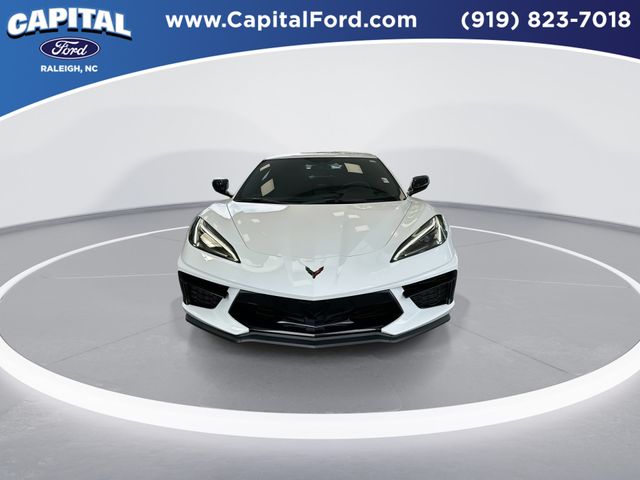 Used 2023 White Chevrolet Stingray image 3
