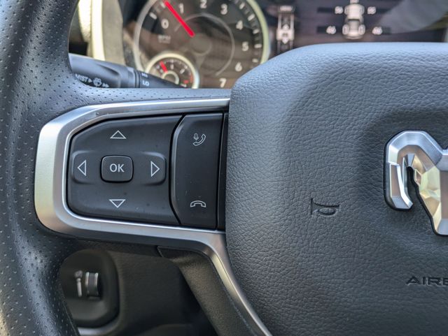 2026 Ram 1500 Warlock Crew Cab 4x4 5'7" Box