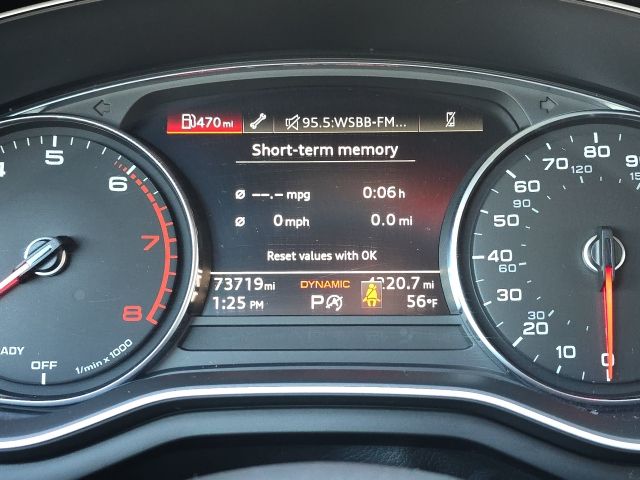 2022 Audi A5 45 S line Premium:B01774A1