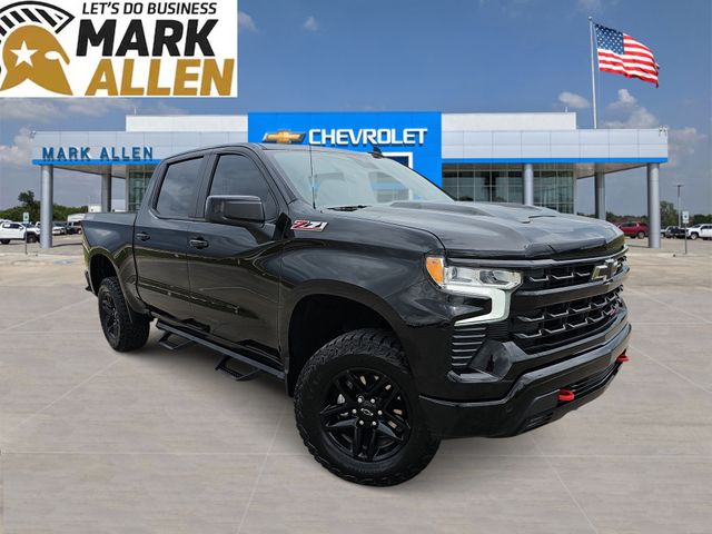 Black 2024 Chevrolet Silverado 1500 LT Trail Boss Crew Cab 4WD Pickup Truck Four-Wheel Drive Automatic