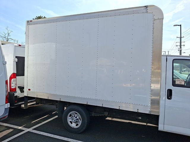 2021 Chevrolet Express 3500 Thumbnail