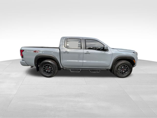 2023 Nissan Frontier PRO-4X 11