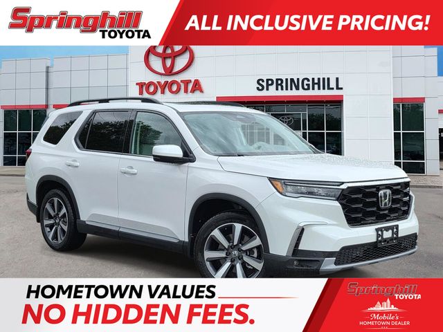 2025 Honda Pilot Touring 2WD's photo
