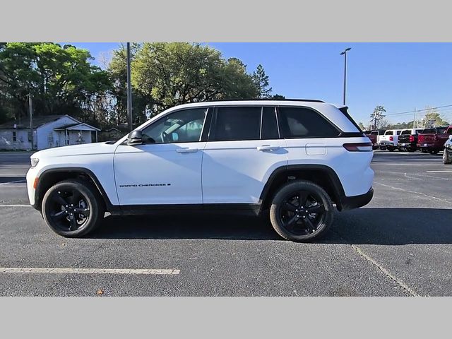2026 Jeep Grand Cherokee Limited 4x2