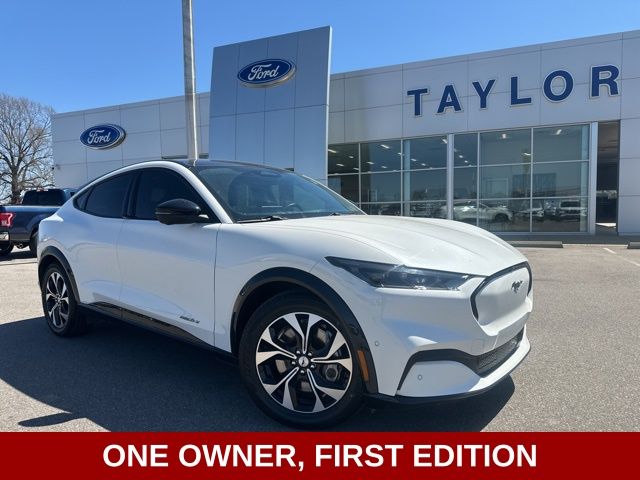 Used 2021 Ford Mustang Mach-E Image