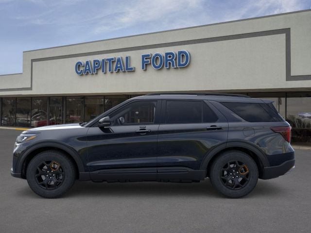 New 2026 Agate Black Metallic Ford Tremor® image 3