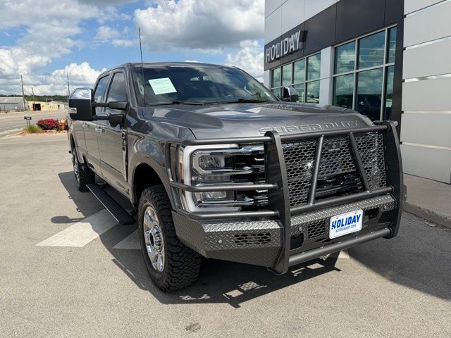 Gray Metallic 2024 Ford F-350 Super Duty Lariat Crew Cab 4WD Pickup Truck Four-Wheel Drive Automatic