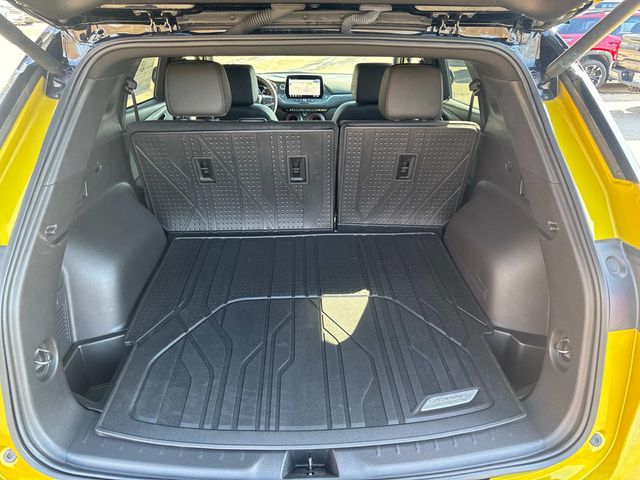 2024 Chevrolet Blazer - Image 27