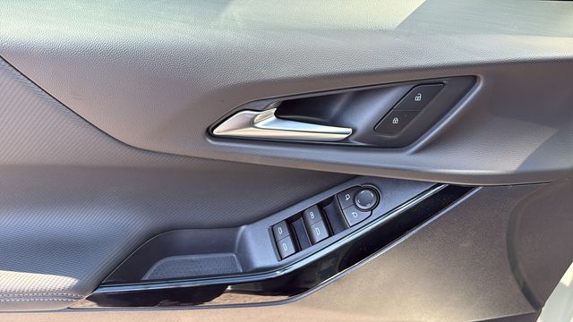 new 2026 Chevrolet Equinox car, priced at $30,820