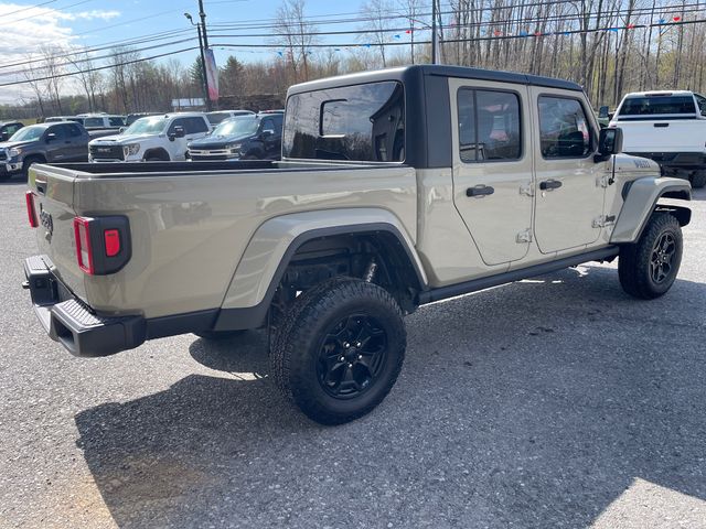 2022 Jeep Gladiator Sport - Limited Edition Gobi Clearcoat exterior view 7