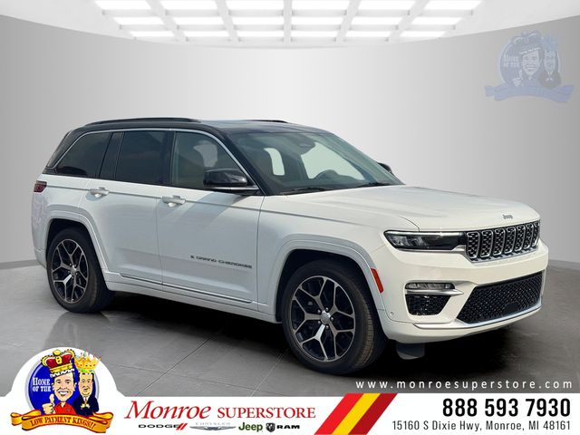 Bright White Clearcoat 2025 Jeep Grand Cherokee SUV / Crossover Four-Wheel Drive 8-Speed Automatic