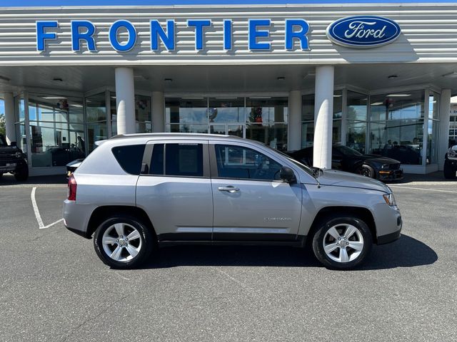 Billet Silver Metallic Clearcoat 2016 Jeep Compass SUV / Crossover Four-Wheel Drive 6-Speed Automatic