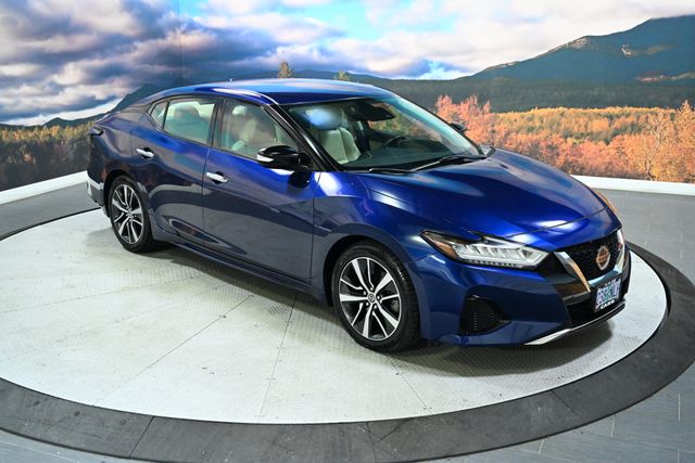 2020 Nissan Maxima SV FWD