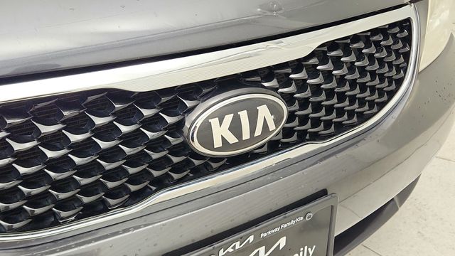 2014 Kia Sedona EX Gray at Gullo Toyota