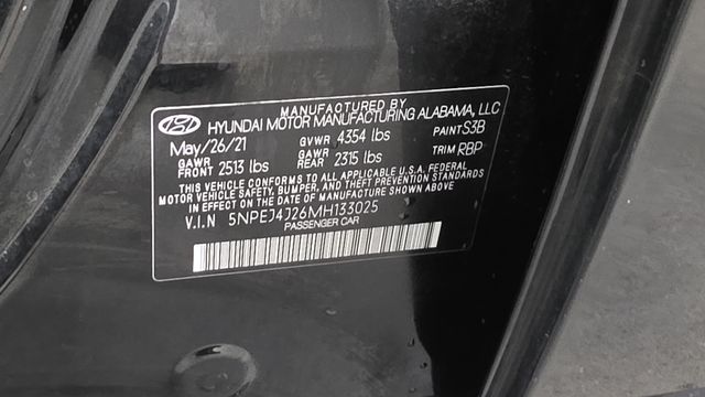 Used 2021 Phantom Black Hyundai SEL Plus image 27