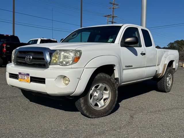 2006 Toyota Tacoma PreRunner V6 4dr Access Cab SB with automatic
