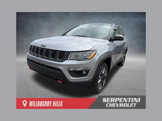 Billet Silver Metallic Clearcoat 2018 Jeep Compass SUV / Crossover Four-Wheel Drive 9-Speed Automatic