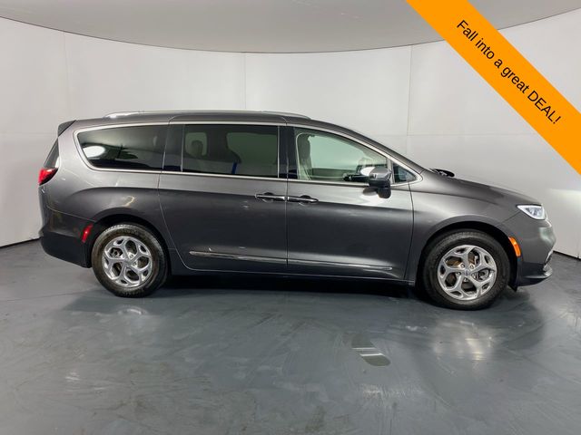 2021 Chrysler Pacifica Limited 37