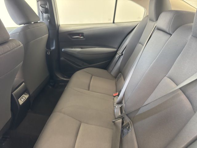 2025 Toyota Corolla LE - Photo 7