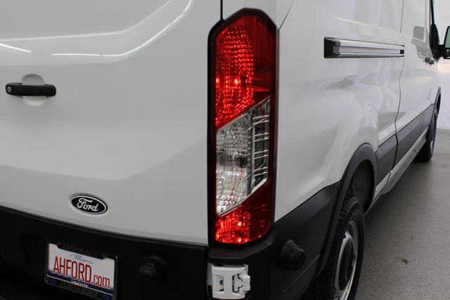 New 2026 White Ford Base image 8