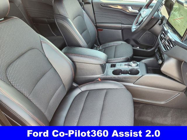 2024 Ford Escape ST-Line Select 15