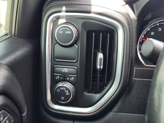 2021 Summit White Chevrolet Silverado 1500 LT RWD Truck