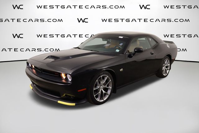 2022 Dodge Challenger Negro (Pitch Black Clearcoat) Coupé Tracción trasera 8 velocidades Automática
