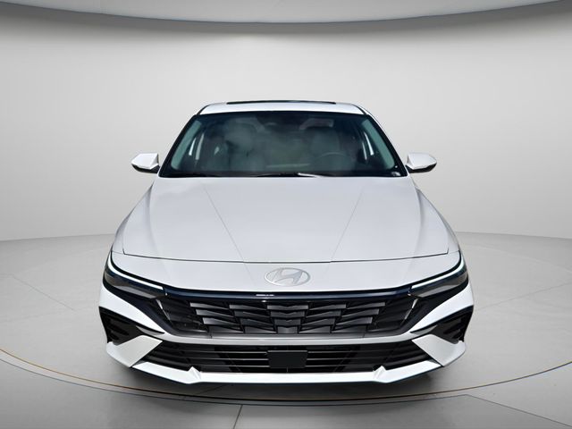 2026 Hyundai Elantra - $26,352