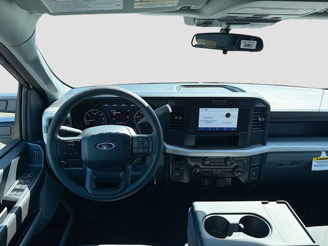 2025 Ford F-250SD XL photo