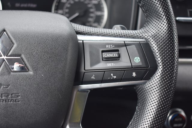 Used 2024 Mitsubishi Outlander SUV