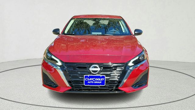 2025 Nissan Altima