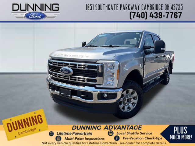Iconic Silver Metallic 2023 Ford F-250 Super Duty XLT Crew Cab 4WD Pickup Truck Four-Wheel Drive Automatic